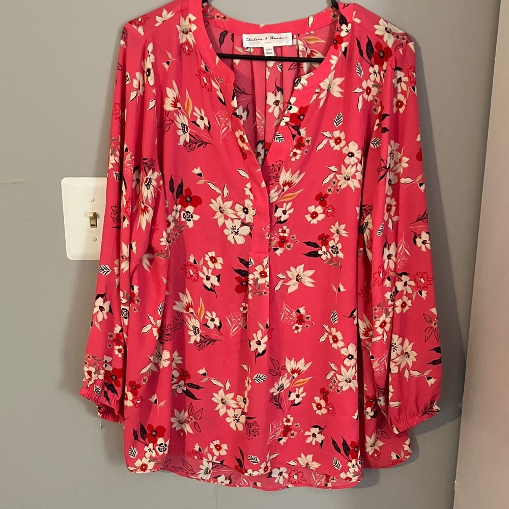 Chelsea & Theodore Pink Floral Women's Top Size 1X